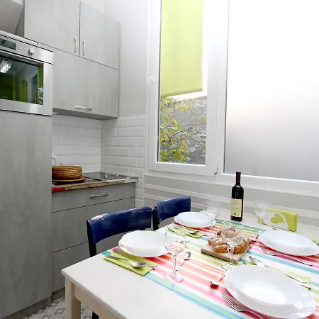 Center Mika Διαμέρισμα *